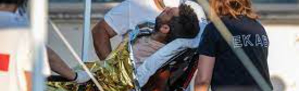 Naufrage meurtrier en Grèce: neuf passeurs présumés face à la justice