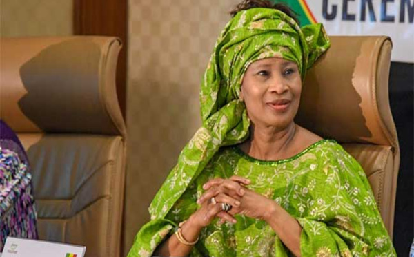 Macky Sall accusé de crimes contre l’humanité : "puérile et ridicule" pour Aïssata Tall Sall