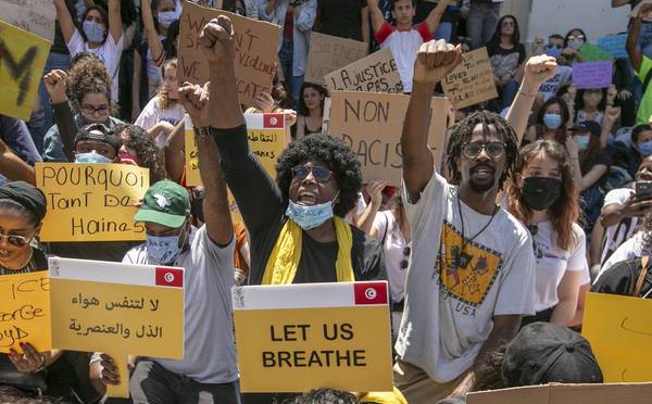 Tunisie: un homme tué dans des heurts avec des migrants (parquet)