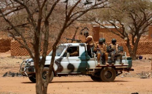 Burkina: 22 civils dont 20 supplétifs de l'armée tués dans deux attaques de jihadistes présumés