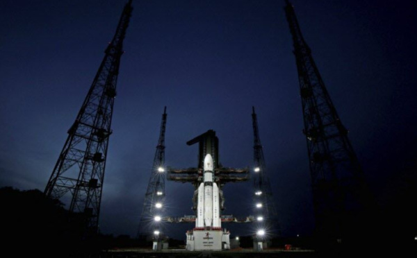 L'Inde lance sa fusée non habitée vers la Lune