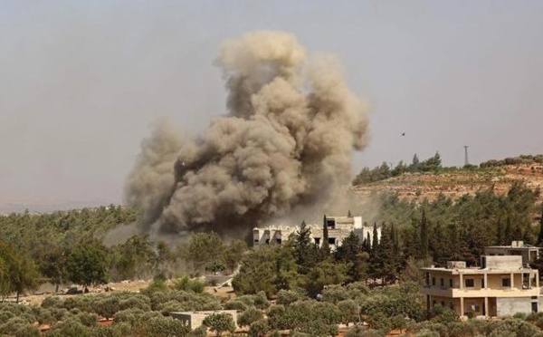 Syrie: trois civils tués et six autres blessés dans des frappes russes