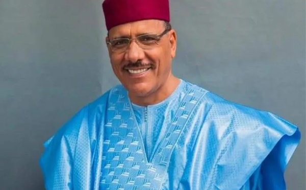 Niger: le président Bazoum «a le moral haut» (médecin personnel)