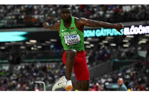 Mondiaux d'athlétisme: le Burkinabè Hugues Fabrice Zango remporte la médaille d'or au triple saut