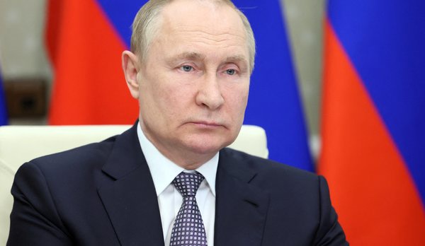 Vladimir Poutine présente ses condoléances aux proches des victimes du crash de l'avion d'Evgueni Prigojine