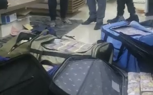 Gabon : 4 milliards de FCfa saisis chez le directeur du Trésor