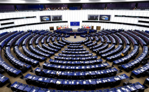 «Qatargate»: le Parlement européen revoit ses règles de transparence alors que l'enquête piétine