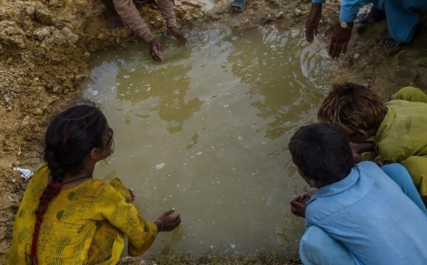 Désastres climatiques: 43,1 millions de déplacements d'enfants de 2016 à 2021, selon l'Unicef