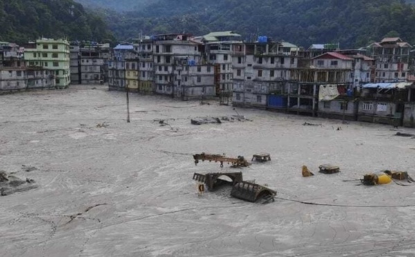 Inde: au moins 40 morts dans le débordement d'un lac dans l'Himalaya (nouveau bilan des autorités)