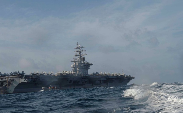 Les États-Unis envoient un deuxième porte-avions «pour dissuader les actions hostiles contre Israël»