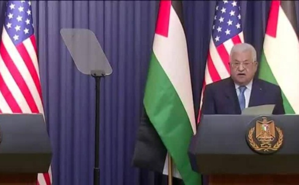 Le président palestinien Mahmoud Abbas, victime collatérale de la guerre à Gaza