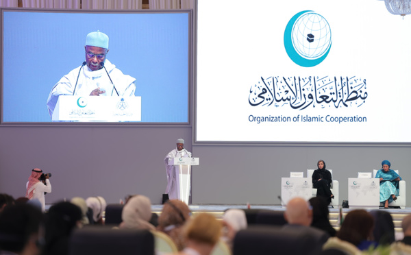 Le Secrétaire général de l’OCI affirme son engagement dans la défense des droits des femmes musulmanes