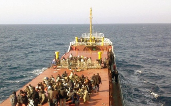 400 migrants disparus, la tension monte en Italie