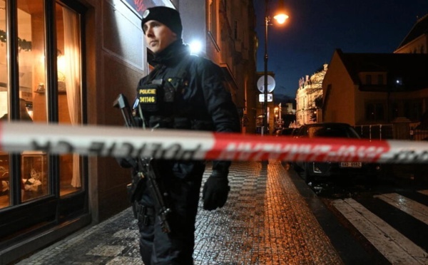 Au moins quinze personnes tuées dans une fusillade à Prague, l'assaillant "éliminé"