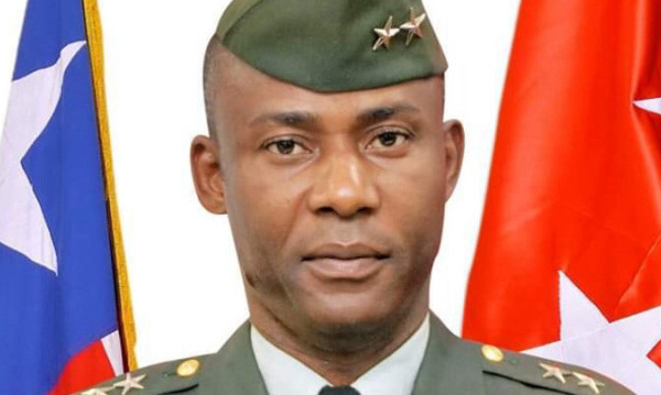 Liberia: la démission du ministre de la Défense, «signe de faiblesse» du nouveau président?