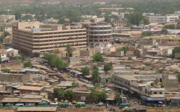 Mali: les dissolutions d'associations sont une «restriction de la liberté d'expression», selon l'ONU