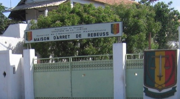 Reubeuss : 69 détenus dits politiques libérés, dont Ndongo Diop et Kaba Diakité