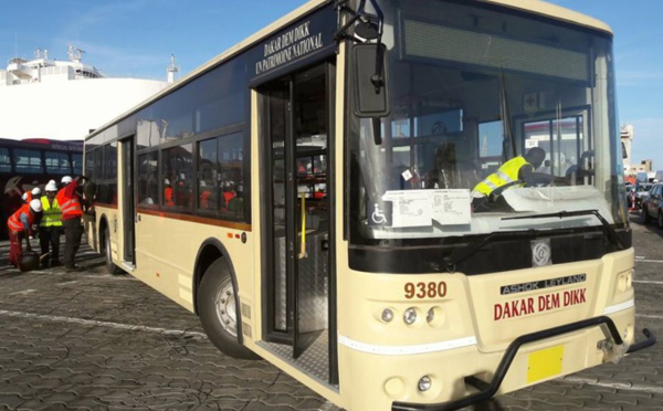 Bus brûlé à Pikine : Dakar Dem Dikk suspend ses rotations dans la banlieue ce jeudi