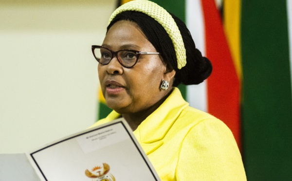 Afrique du Sud: la présidente du Parlement arrêtée dans le cadre d'une enquête pour corruption (parquet national)