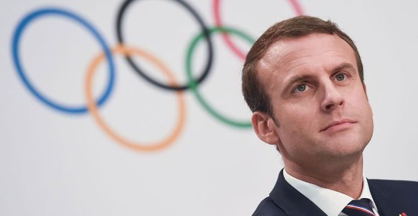 Les JO de Paris aspirés par la crise politique en France