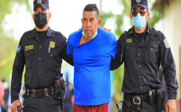 Afrique du sud : Le tueur en série qui « chassait » les Noirs dit que la police l'a encouragé