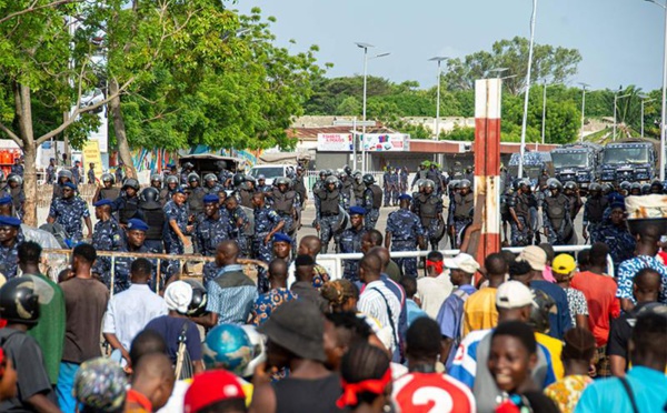 Nigeria: des milliers de manifestants dans les rues pour exiger de meilleures conditions de vie