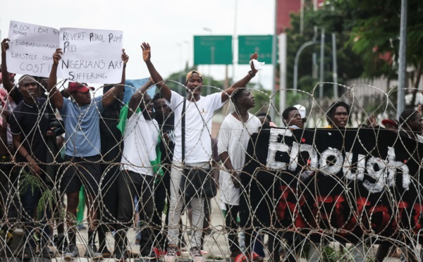 Nigeria: au moins 13 morts lors des manifestations contre la vie chère, selon Amnesty International