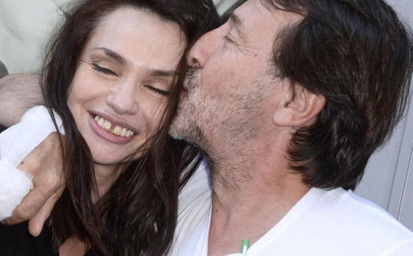 PHOTOS Béatrice Dalle et Jean-Hugues Anglade réunis pour les 30 ans de 37°2 le matin