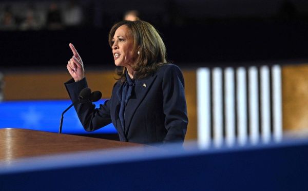 Élections aux États-Unis: Kamala Harris accepte l'investiture démocrate avec un message d'unité