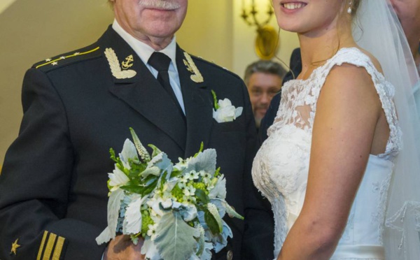 Ivan Krasko, star russe de 84 ans, a épousé Natalya Shevel... 24 ans !