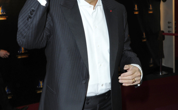 ENRICO MACIAS RASSURANT APRÈS SON HOSPITALISATION "J'AI TERRIBLEMENT SOUFFERT MAIS ÇA VA MIEUX"