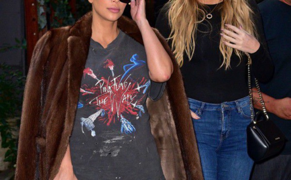 Photos : Kim Kardashian complexée par ses formes "Je cache mes gros bras et mes fesses" !