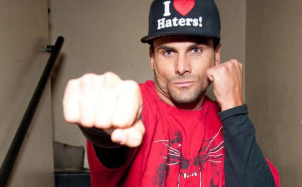 Jeremy Jackson : l’enfant star d’Alerte à Malibu accusé d’avoir poignardé une femme
