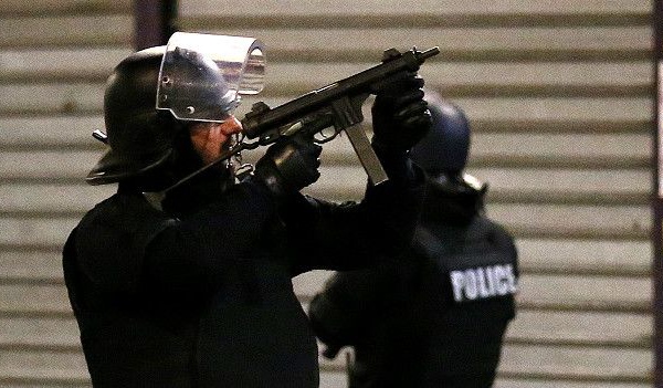France : la police arrête trois hommes