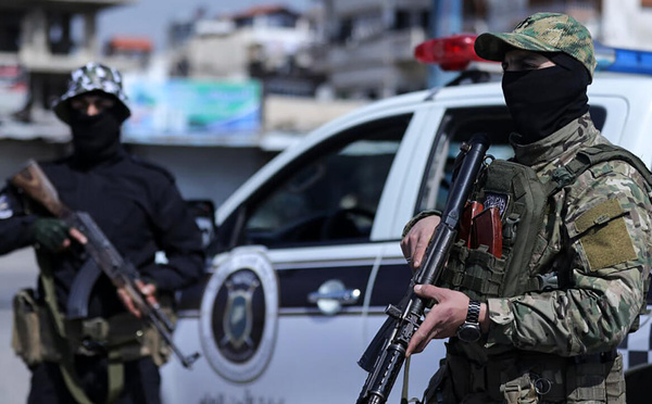 Violences en Syrie: au moins 1 383 civils tués depuis le 6 mars