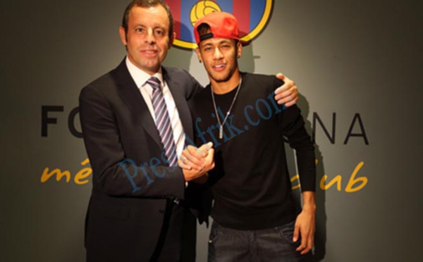 Barça : le père de Neymar monte au créneau