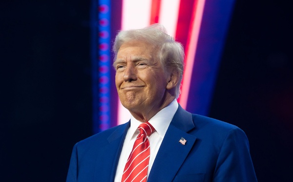 Trump laisse planer le doute sur une intervention américaine en Iran