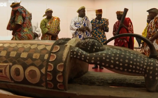 Le Parlement français autorise la restitution du tambour parleur à la Côte d'Ivoire