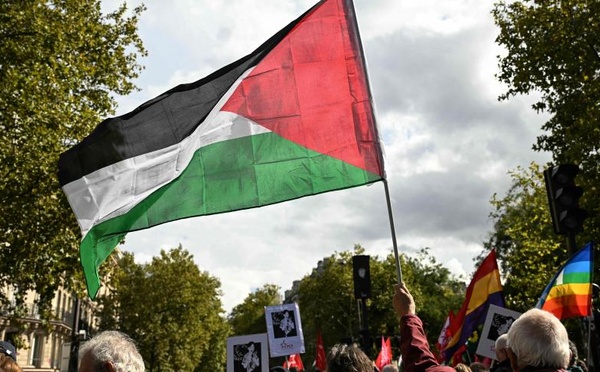 Le Royaume-Uni, le Canada et l'Australie reconnaissent officiellement l'État de Palestine