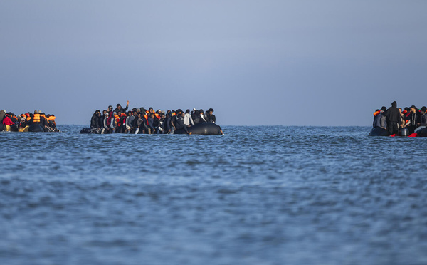 Londres annonce des mesures «historiques» pour dissuader les migrants de rejoindre le Royaume-Uni