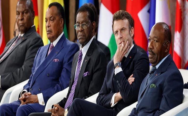 Emmanuel Macron entame une tournée de cinq jours sur le continent africain