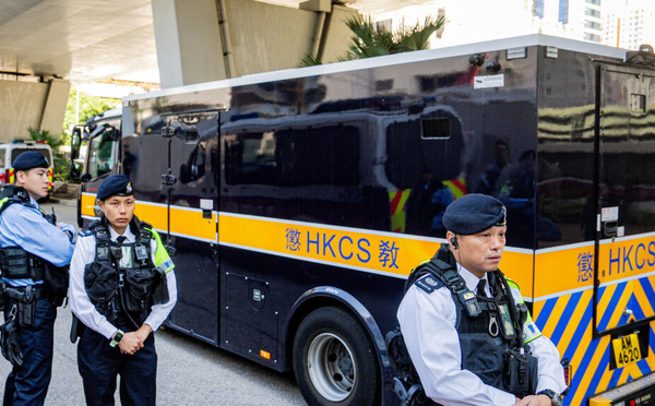 Hong Kong: Jimmy Lai, figure du camp pro-démocratie, condamné au nom de la sécurité nationale