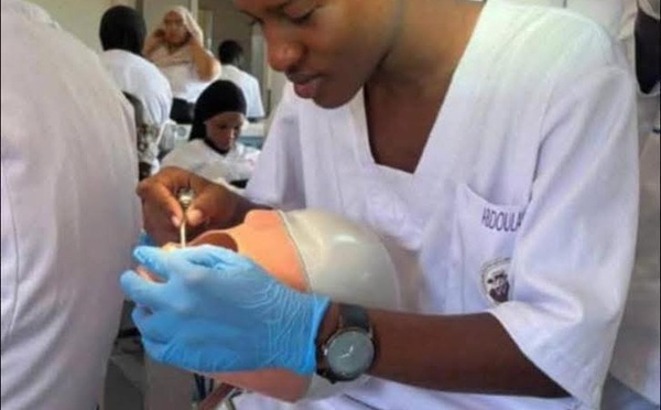 Décès d’Abdoulaye Ba : l’APDH réclame vérité, justice et fin des violences en milieu universitaire