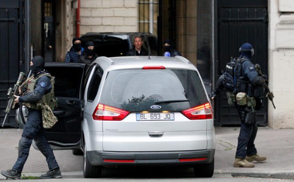 Terrorisme: que peut-on attendre du premier interrogatoire de Salah Abdeslam?