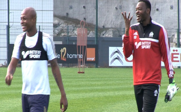 OM : Ayew rend hommage à Mandanda