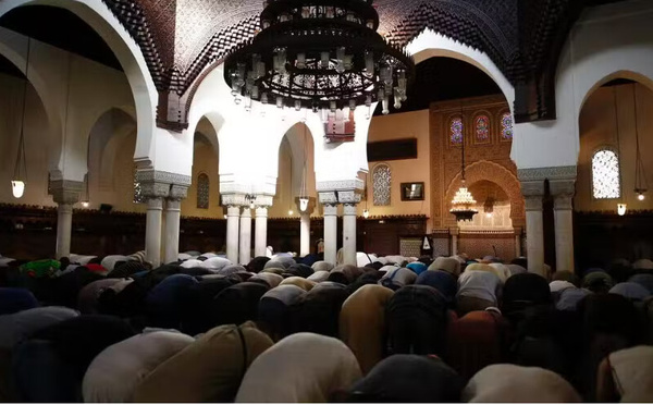 Fin du Ramadan 2026 : La Grande Mosquée de Paris confirme que l’Aïd el-Fitr aura lieu ce vendredi 20 mars