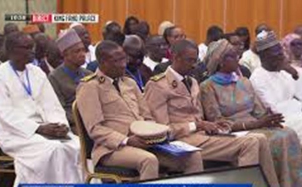 ​  Forum ouest-africain : les administrateurs civils appellent à une réforme en profondeur de l’action publique