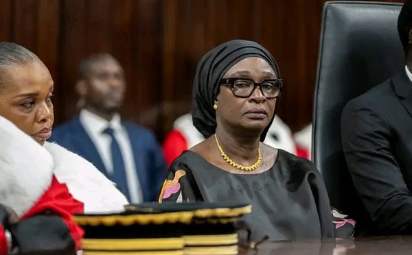 Justice : Yassine Fall évoque des « retards alarmants » dans le traitement des dossiers judiciaires