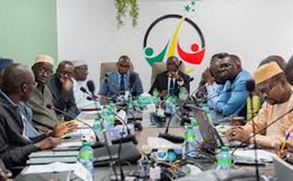 ​Accord Gouvernement–G7 : le SADEF dénonce un «protocole de la honte»