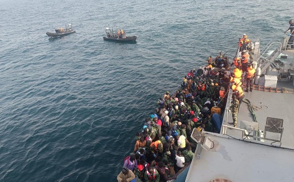 Émigration irrégulière : 153 migrants secourus au large de Dakar par la Marine nationale 